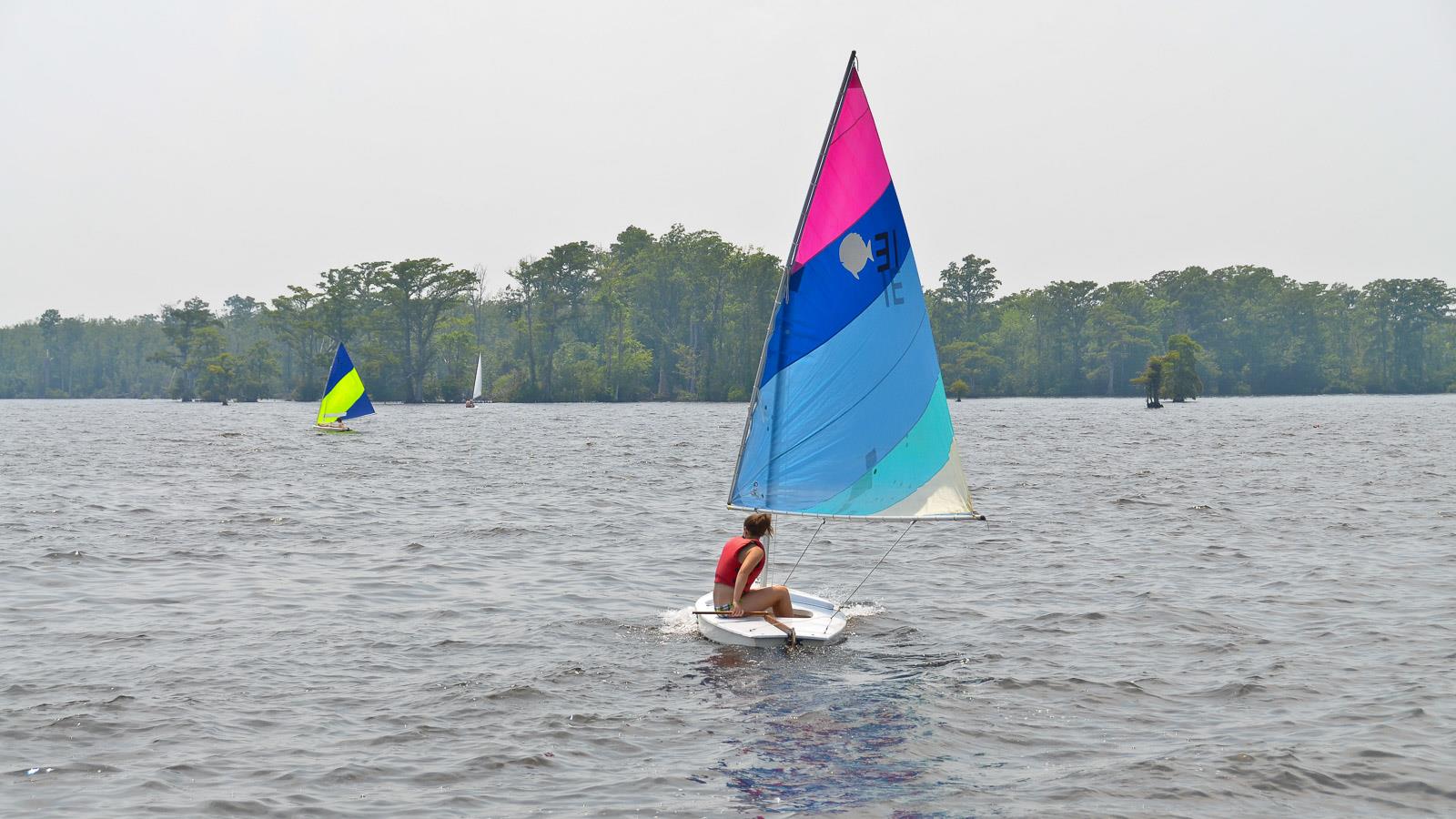 Sailing on Edenton Bay